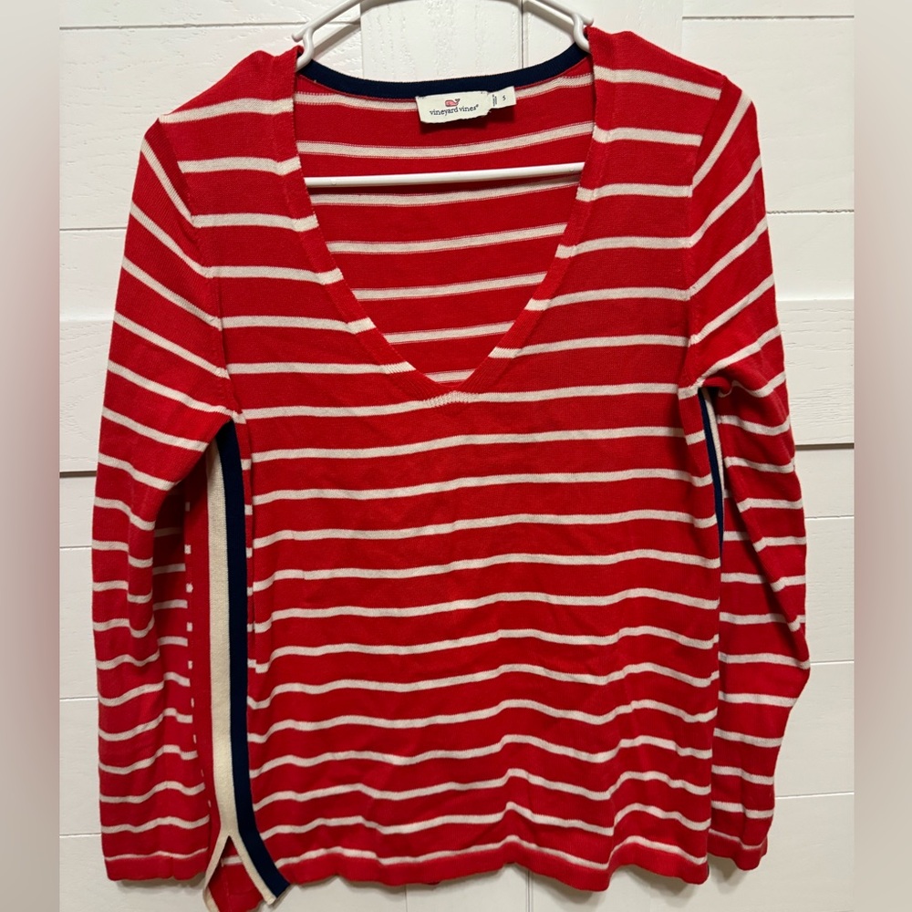 Womens Vineyard Vines lightweight sweater - Size Small - Worn once for the 4th
